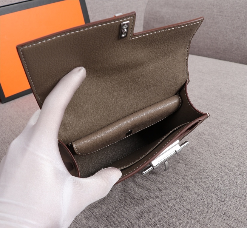 HERMES☆バッグ《ヴェルー》チェーン ミニ ポシェット カーフ