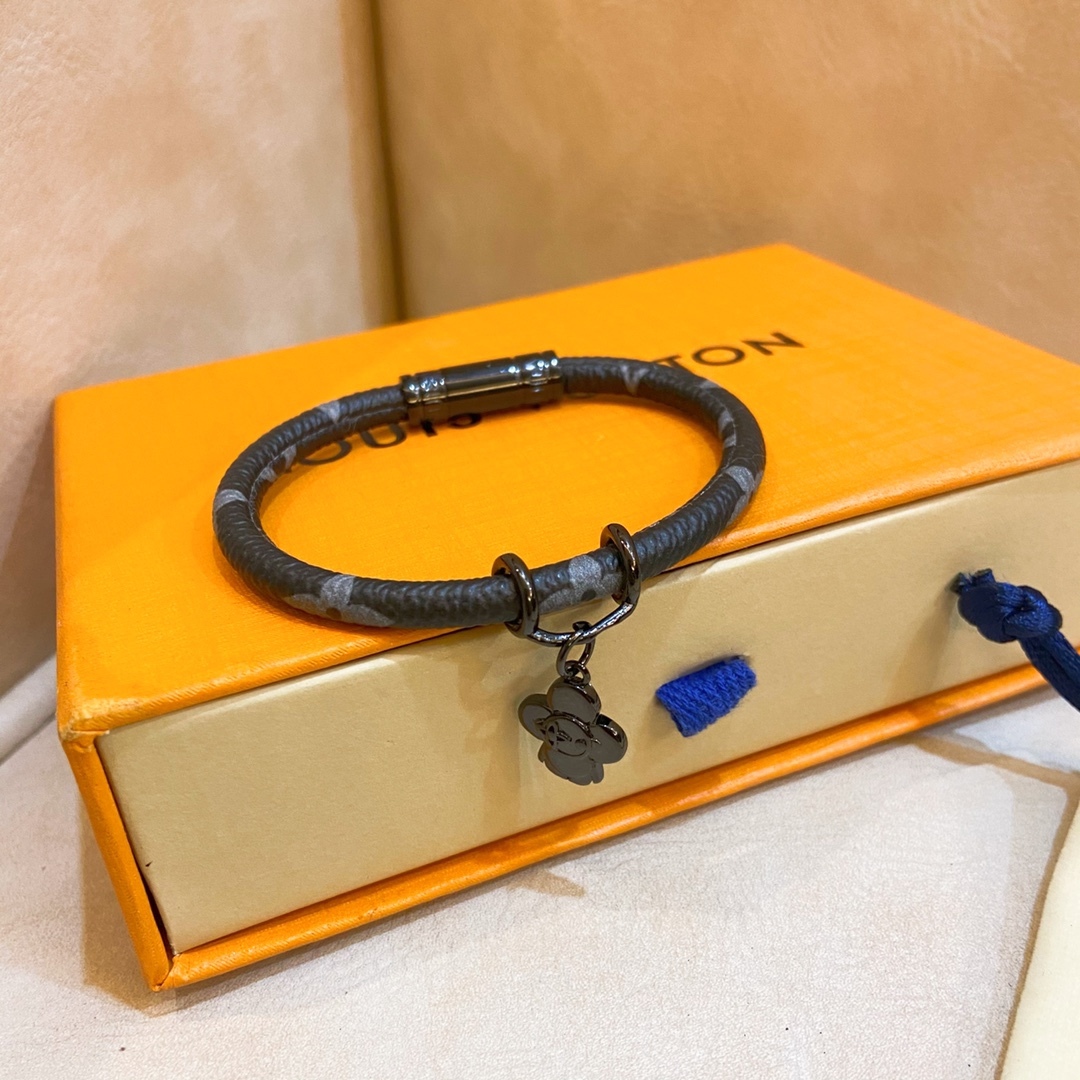 Louis Vuitton（ルイヴィトン）ブレスレット