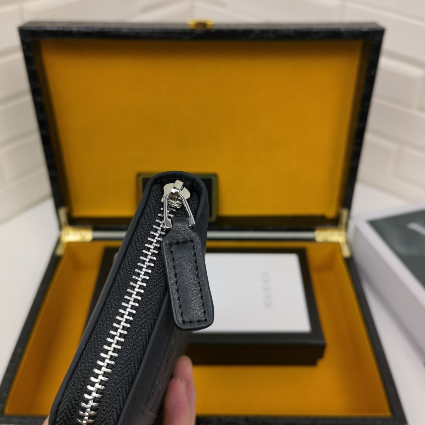 GUCCI グッチ/ インターロッキングG 二つ折り 長財布