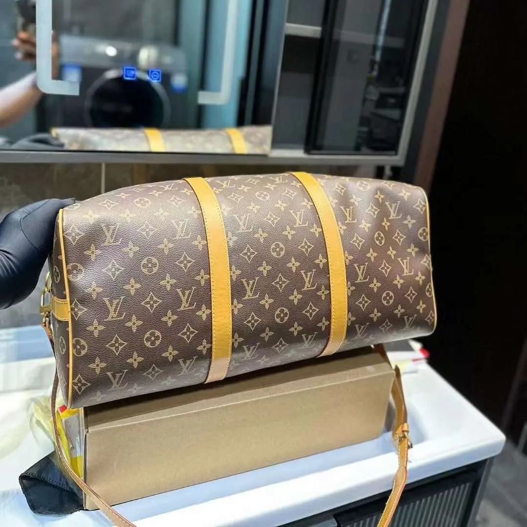 LOUIS VUITTON キーポルバンドリエール50.0x 29.0cm