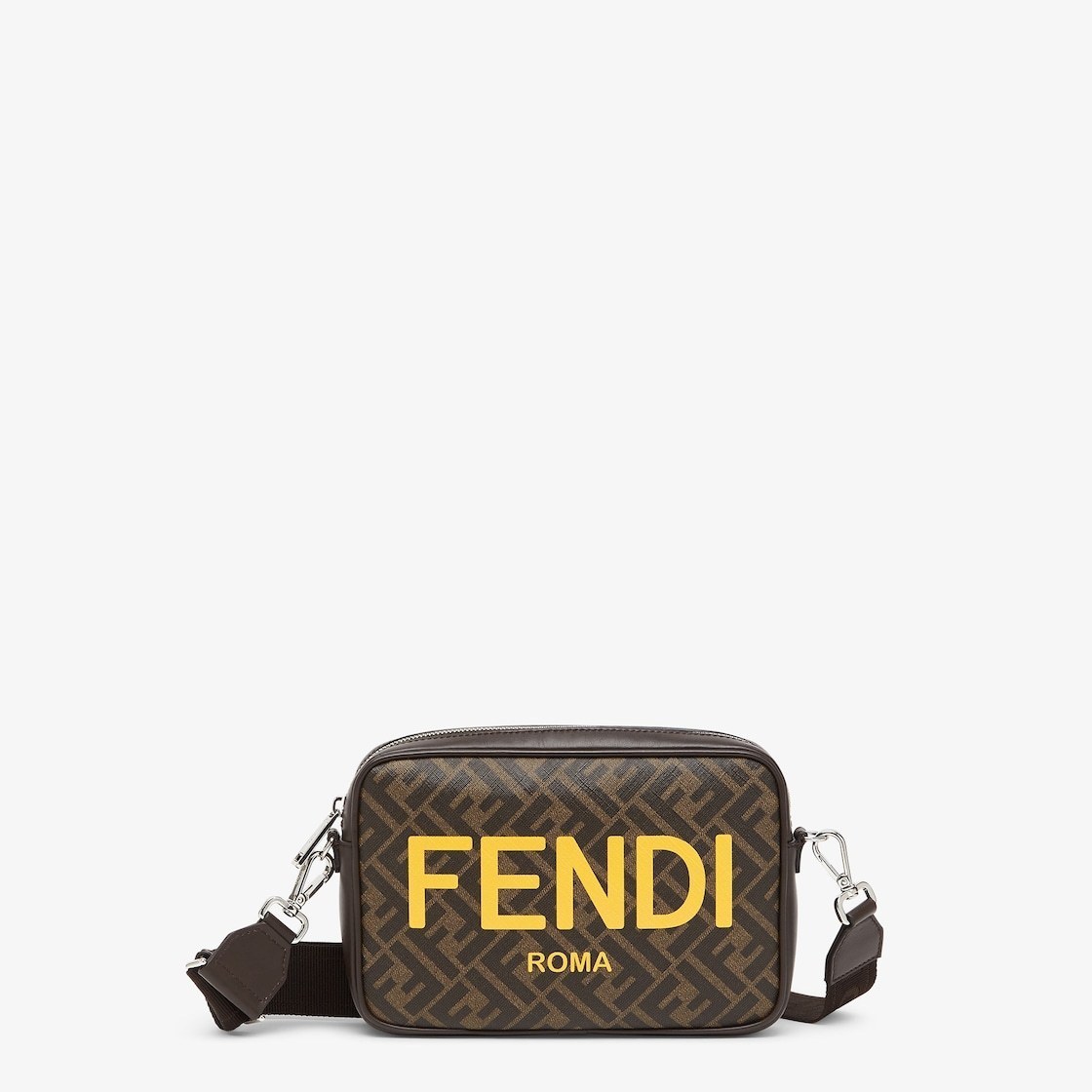 便利　すぐ届く　大人気【FENDI】カメラケース　ショルダー