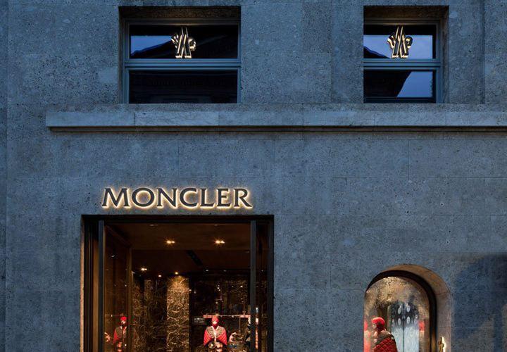 MONCLER モンクレール ジレ ベスト ダウンベスト 男女兼用