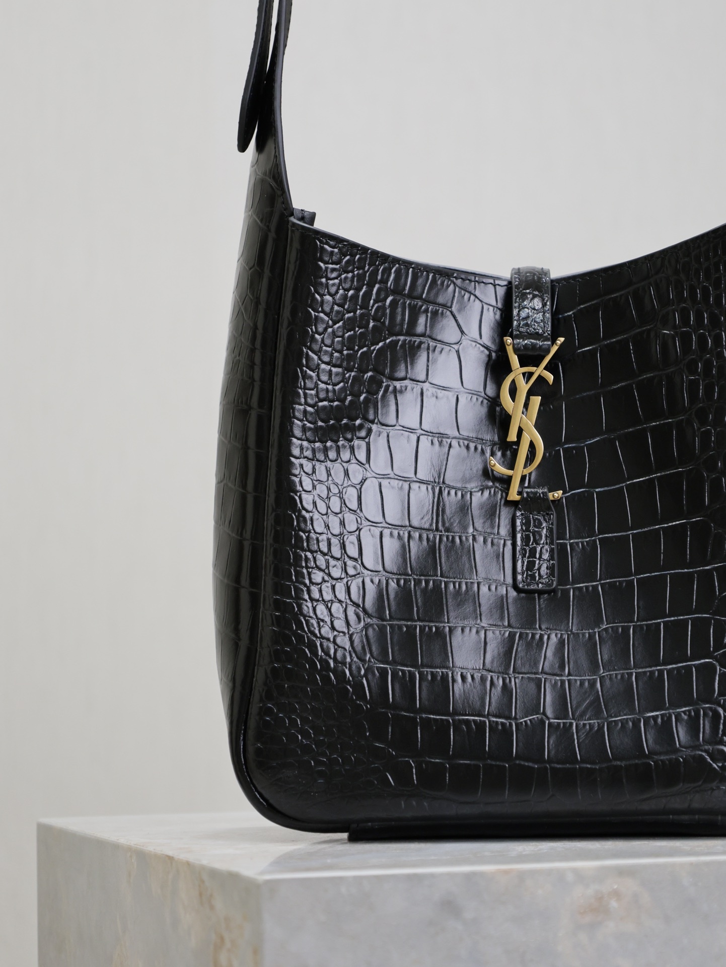 【2026人気♪】YSL サンローラン ショルダーバッグ