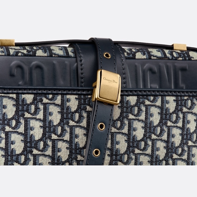 【DIOR】ショルダー バッグ 30モンテーニュ オブリーク CD ロゴ 女