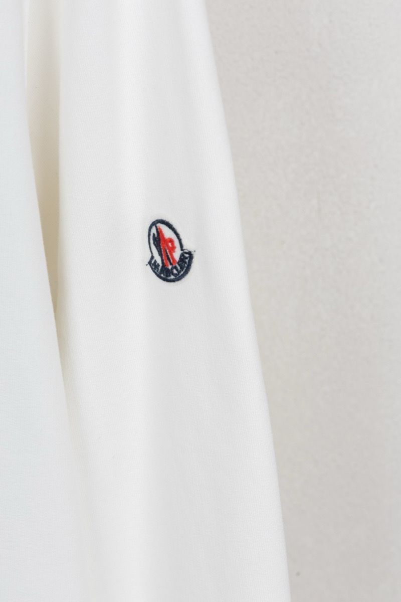 【MONCLER旗艦店】モンクレール 長袖 男女兼用 ご好評に付き再入荷！