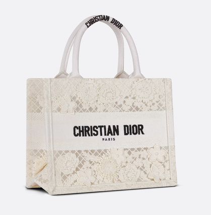 国内完売！新作 DIOR BOOK TOTE スモール トートバッグ D-Lace