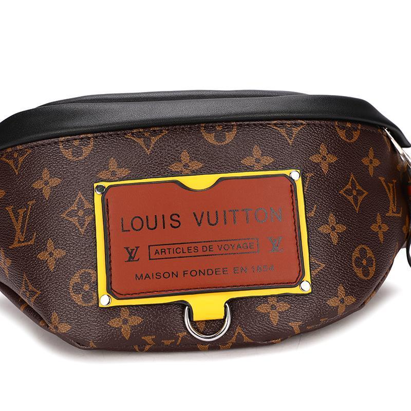 公式旗艦店　ＬＶ新作小さいリュック　　今日スペシャル