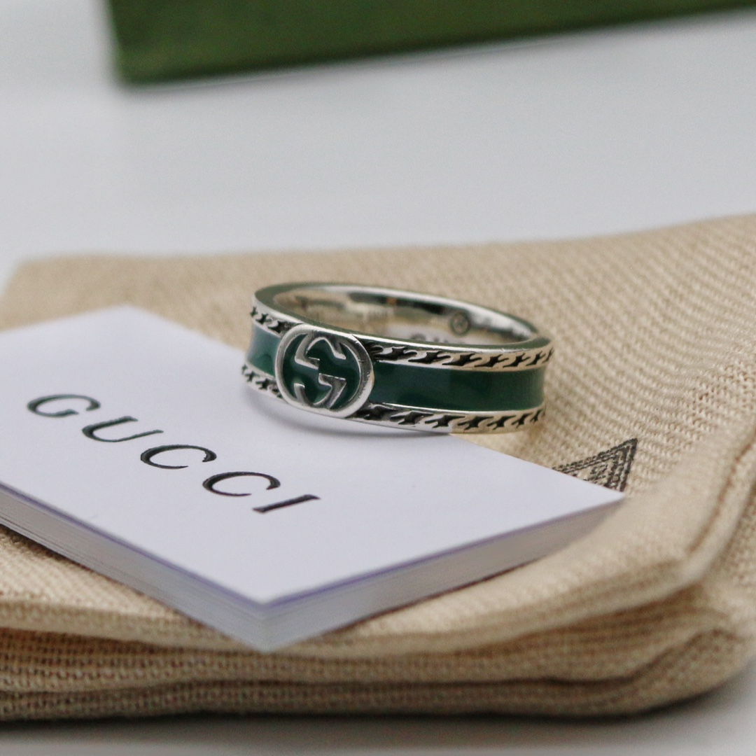 GUCCI  インターロッキングG リング