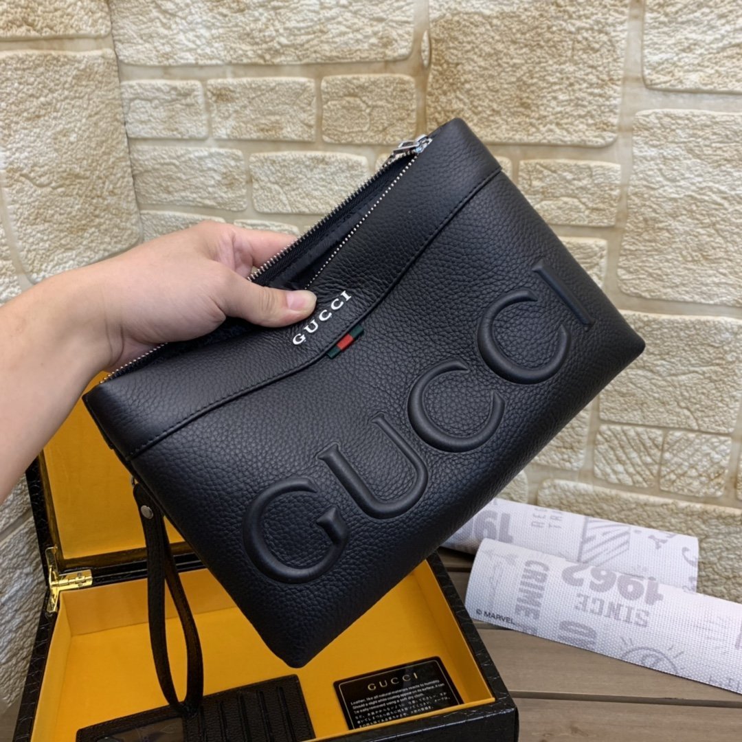 【GUCCI 公式 旗艦店】クッチ クラッチバッグ 当日出荷 好評に付き再入荷！28*18.3CM