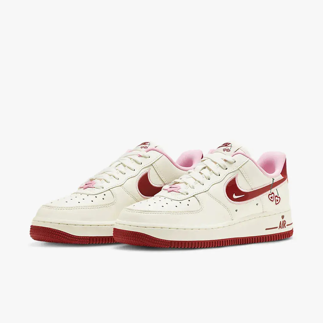 【新作】★ナイキ★WMNS AIR FORCE 1 LOW エアフォースワン バレンタイン