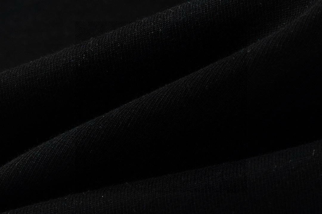 【MONCLER旗艦店】モンクレール 半袖Tシャツ ご好評に付き再入荷！