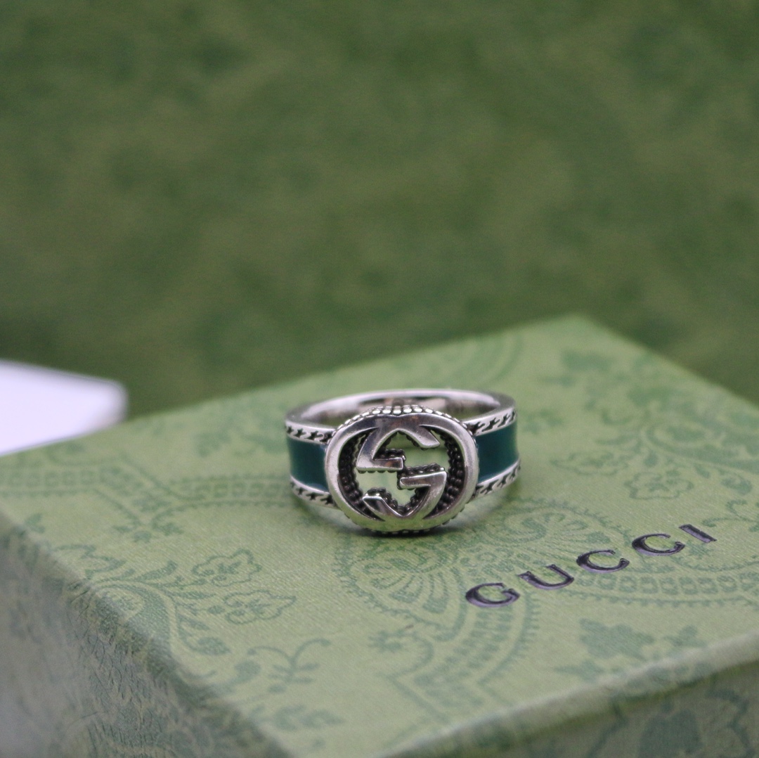 GUCCI インターロッキングG リング
