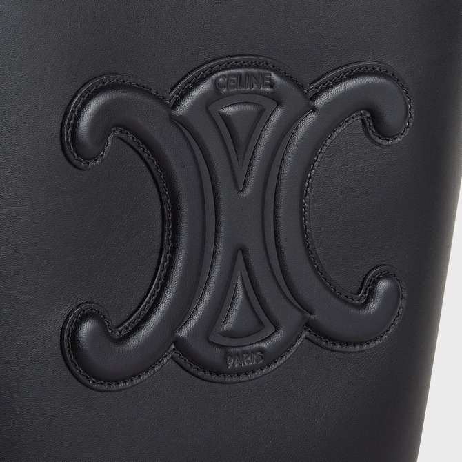 CELINE スモール バケットキュイル トリオンフ