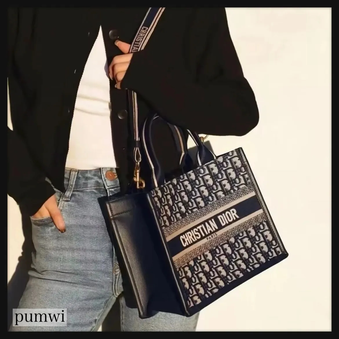 スタイリッシュで可愛い★DIOR BOOK TOTE バッグ スモール