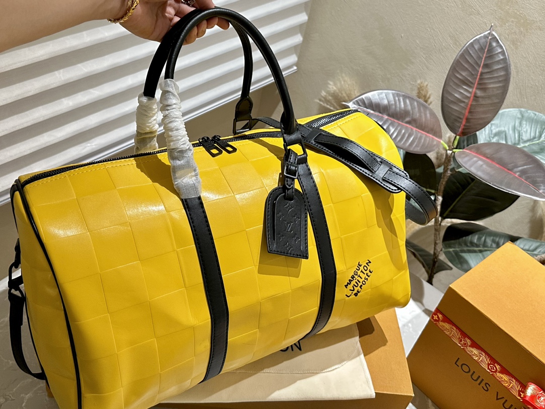 【LOUIS VUITTON】キーポルトラベルバッグ