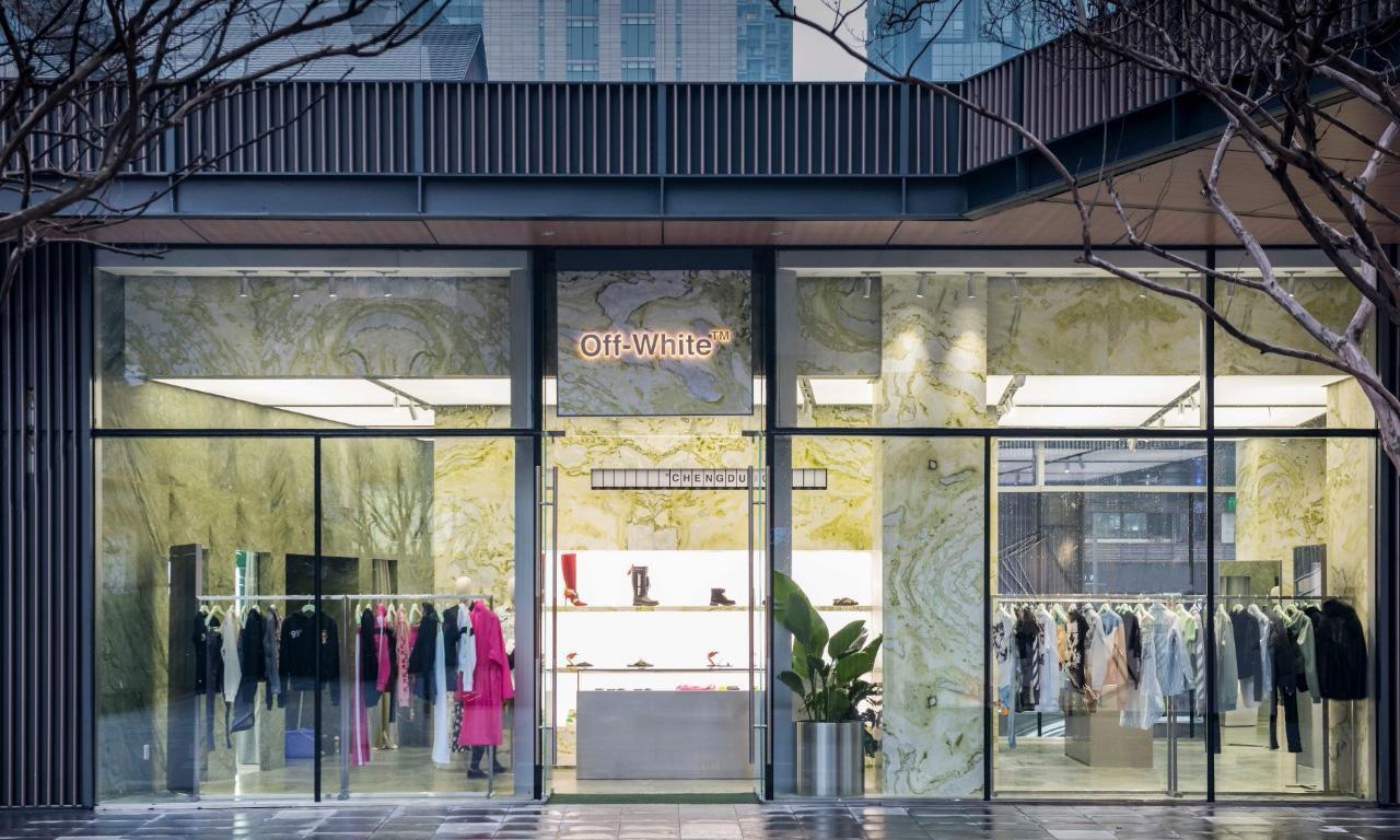 【公式旗艦店Off-White】男女兼用、ご好評に付き再入荷！！