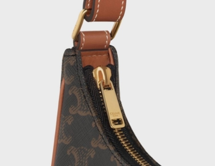 お洒落【国内発送★CELINE】アヴァバッグ トリオンフキャンバス