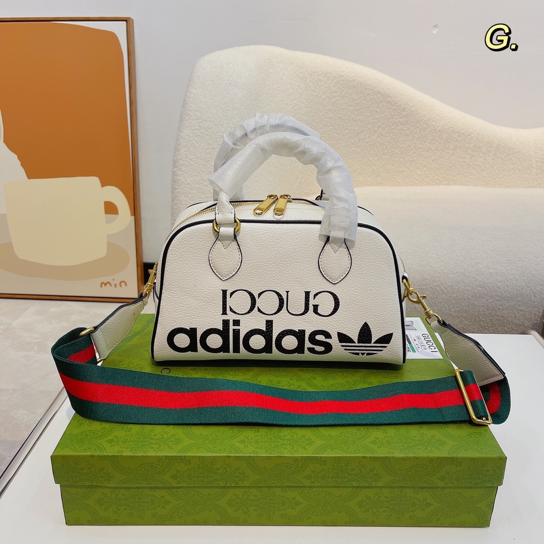 ADIDAS X GUCCI ミニ ダッフルバッグ 28 X 16 X 12CM