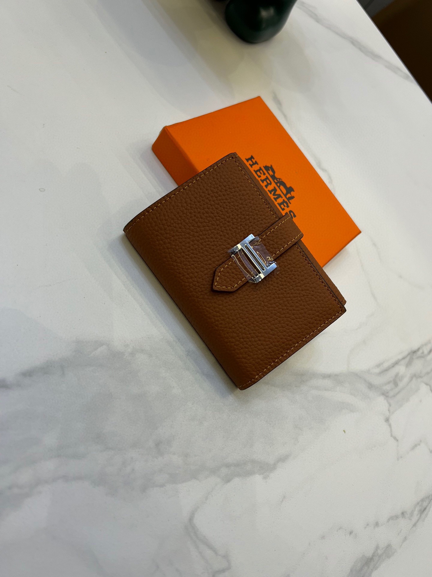 HERMES 超入手困難 ベアンコンビネ 3つ折り財布
