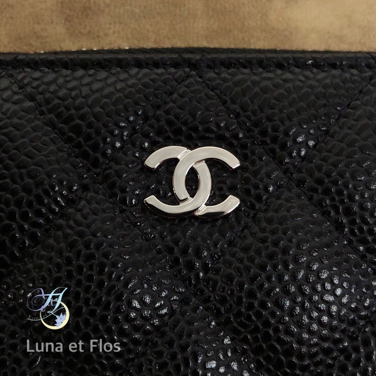 国内即発 コインケース マトラッセ キャビア