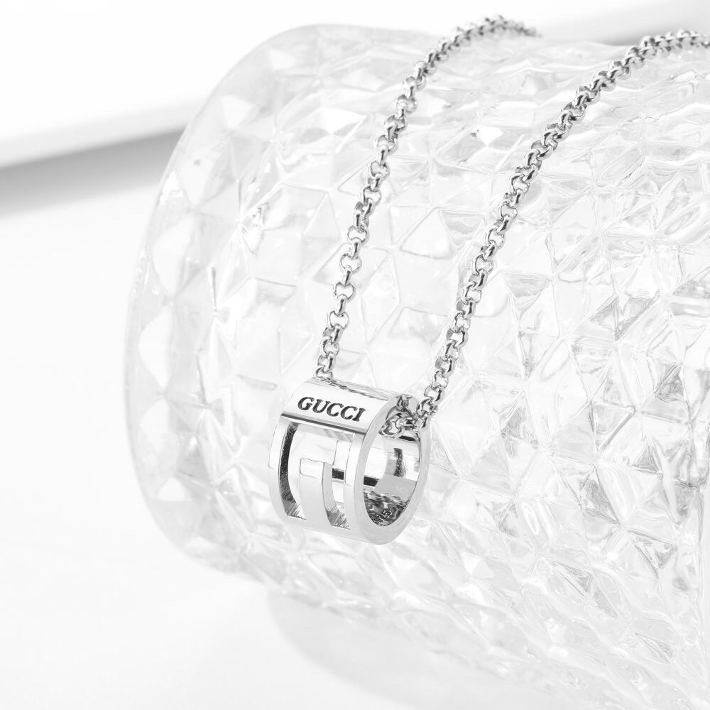 GUCCI（グッチ）ネックレス