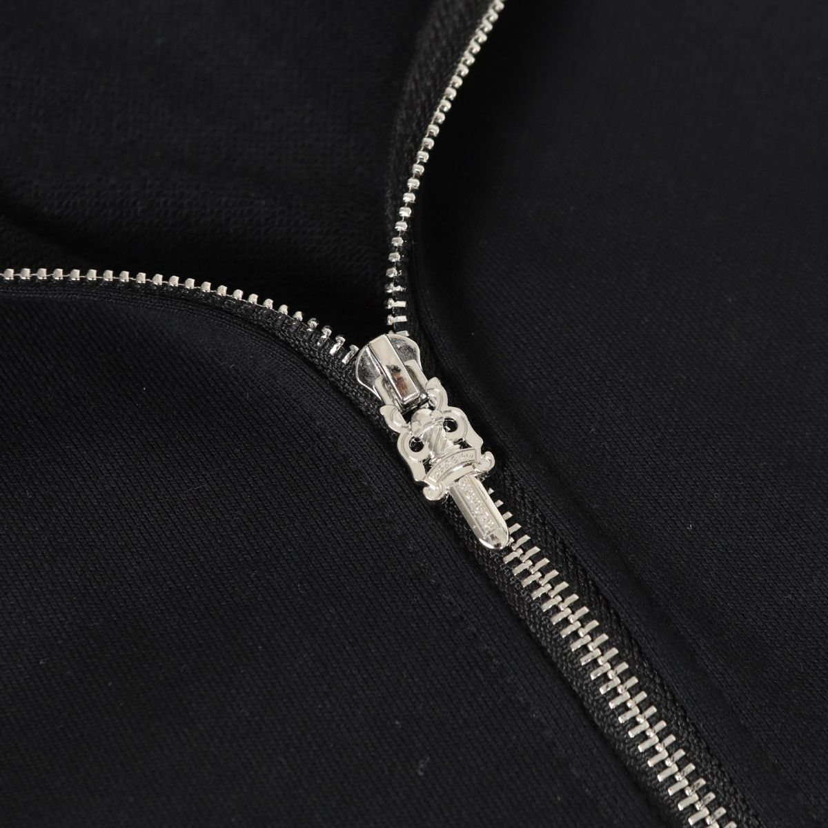 【CHROME HEARTS】ジップアップパーカー