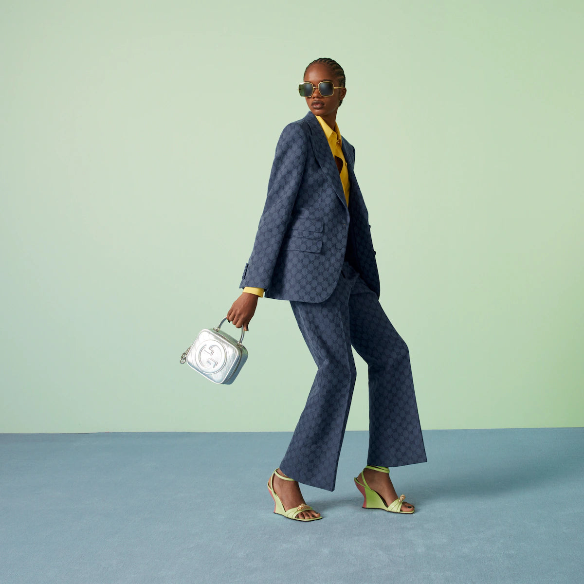 〔グッチ ブロンディ〕トップハンドルバッグ