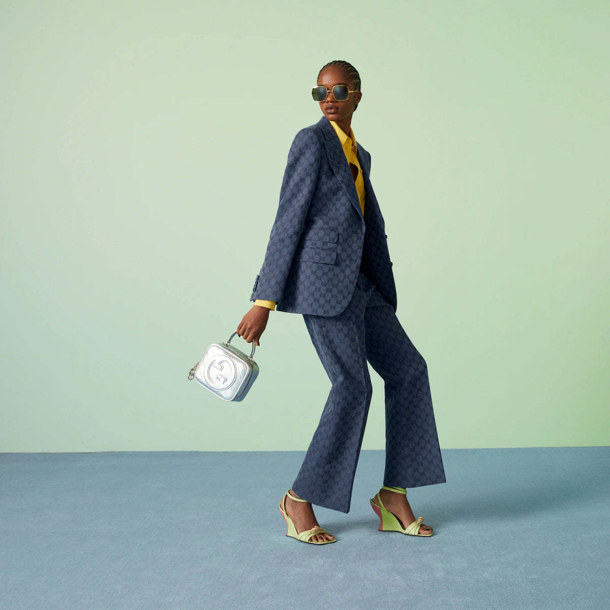 〔グッチ ブロンディ〕トップハンドルバッグ