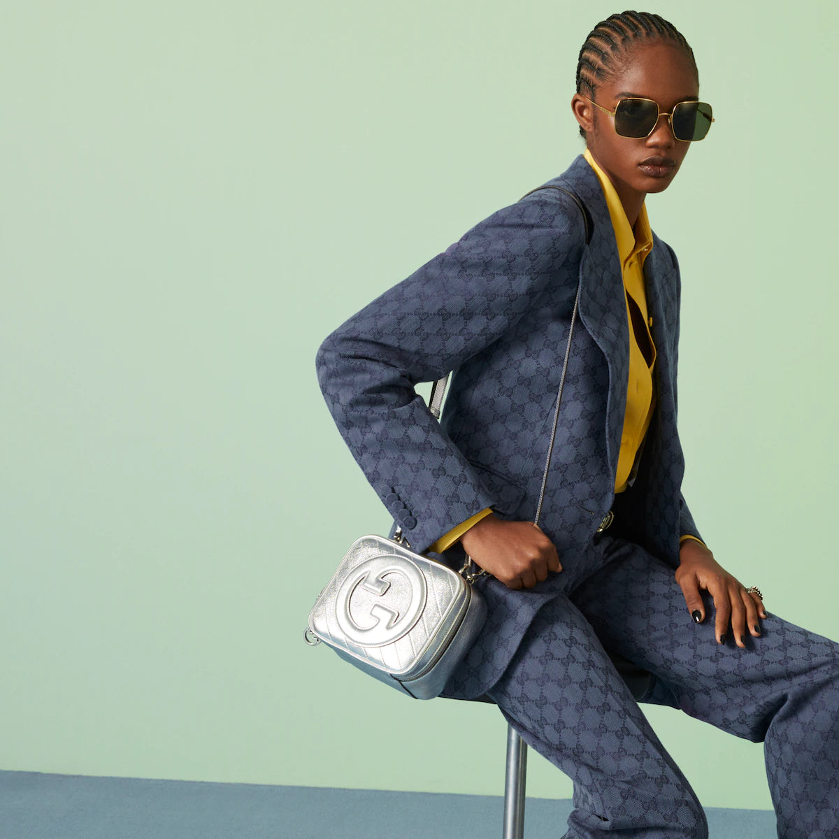 〔グッチ ブロンディ〕トップハンドルバッグ