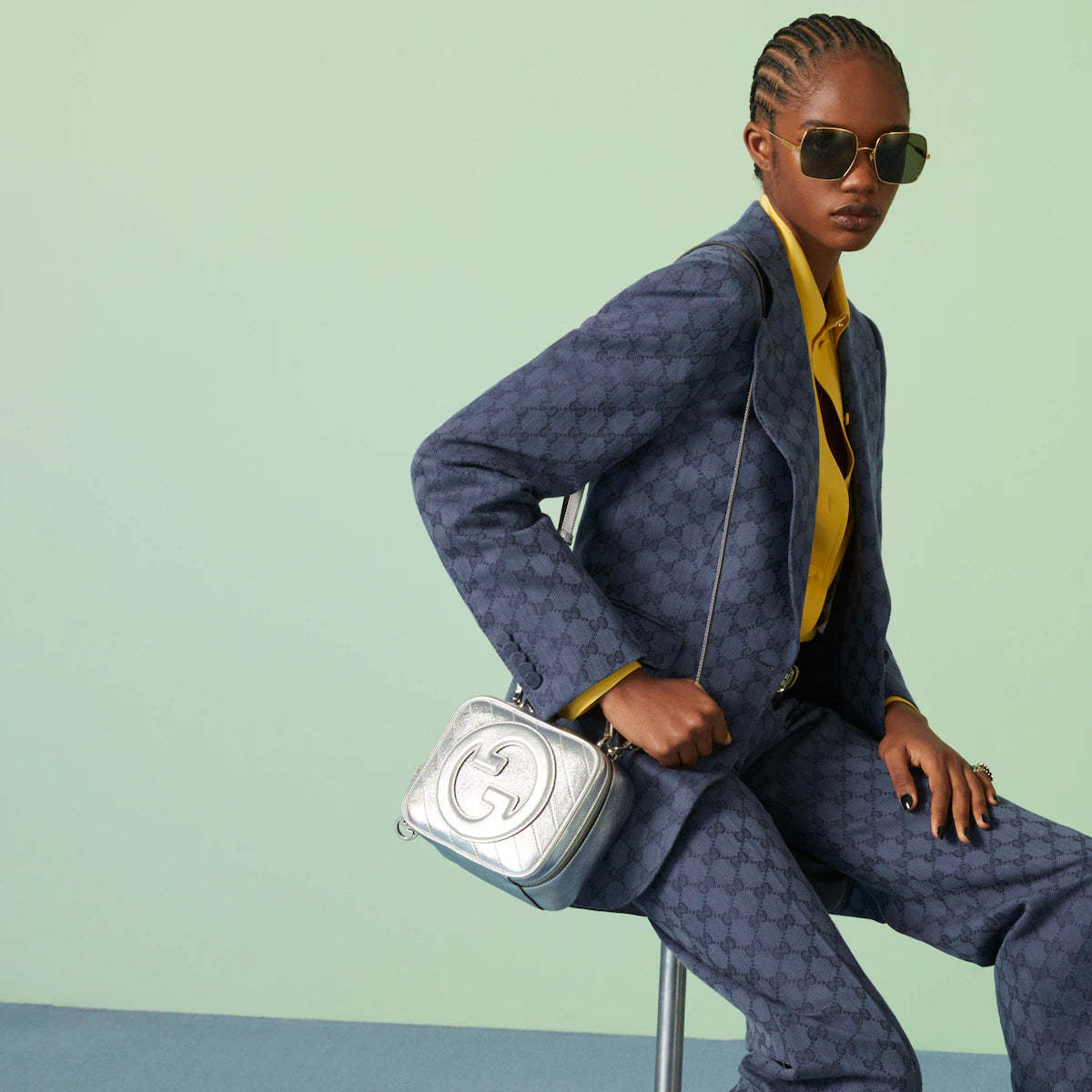 〔グッチ ブロンディ〕トップハンドルバッグ