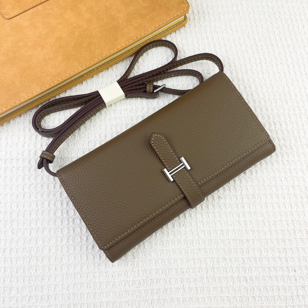 Hermes・レザー コンチネンタルウォレット 財布 折財布