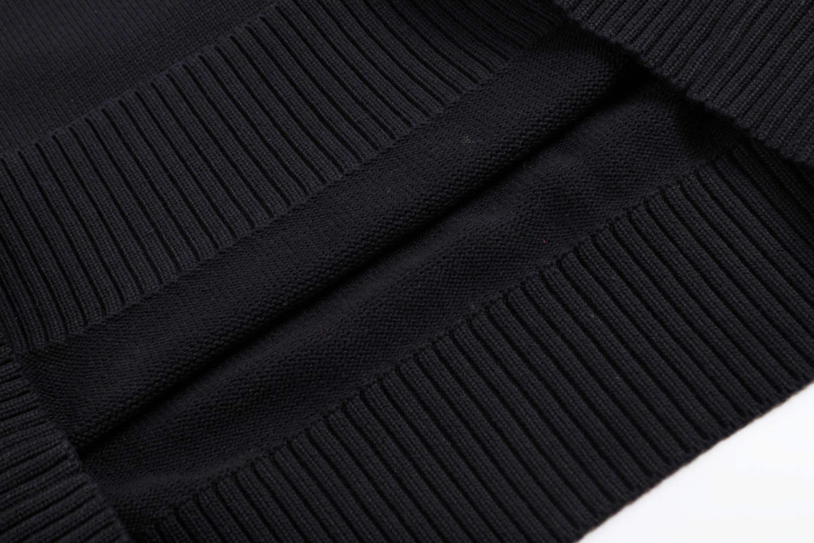 【AMI PARIS】 アミ パリス Intarsia Sweater ハートロゴ ニット ロゴ セーター オーバーサイズ