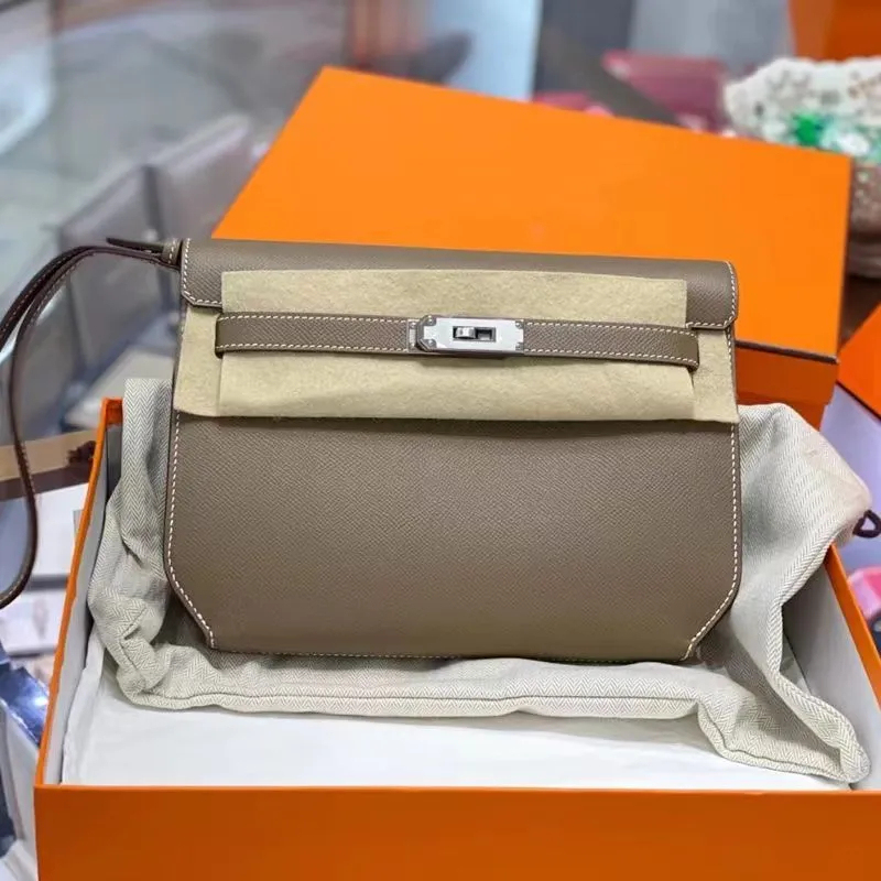 HERMES KELLY DEPECHES バッグ 【HERMES】