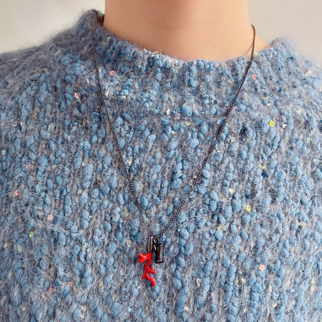 Louis Vuitton（ルイヴィトン）ペンダントチェーンLVコーラル  M68903