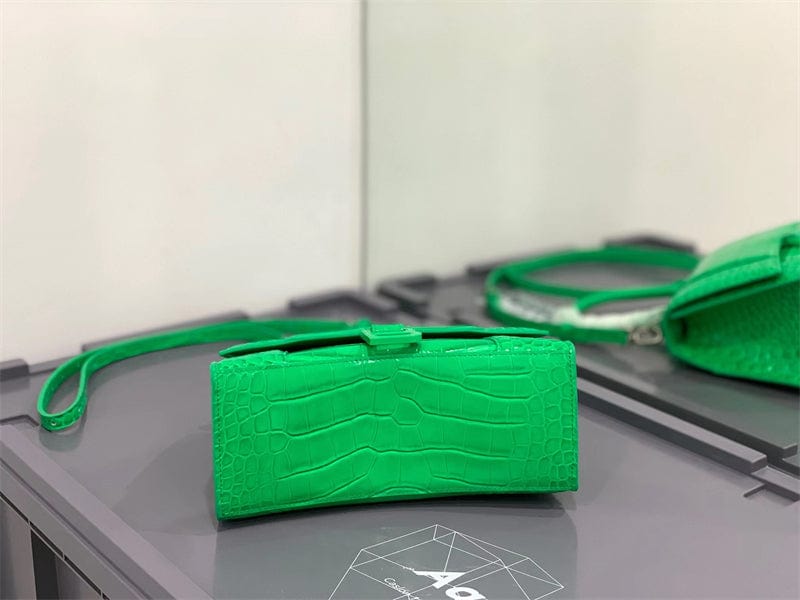 BALENCIAGAハンドバッグ クロコダイル型押し