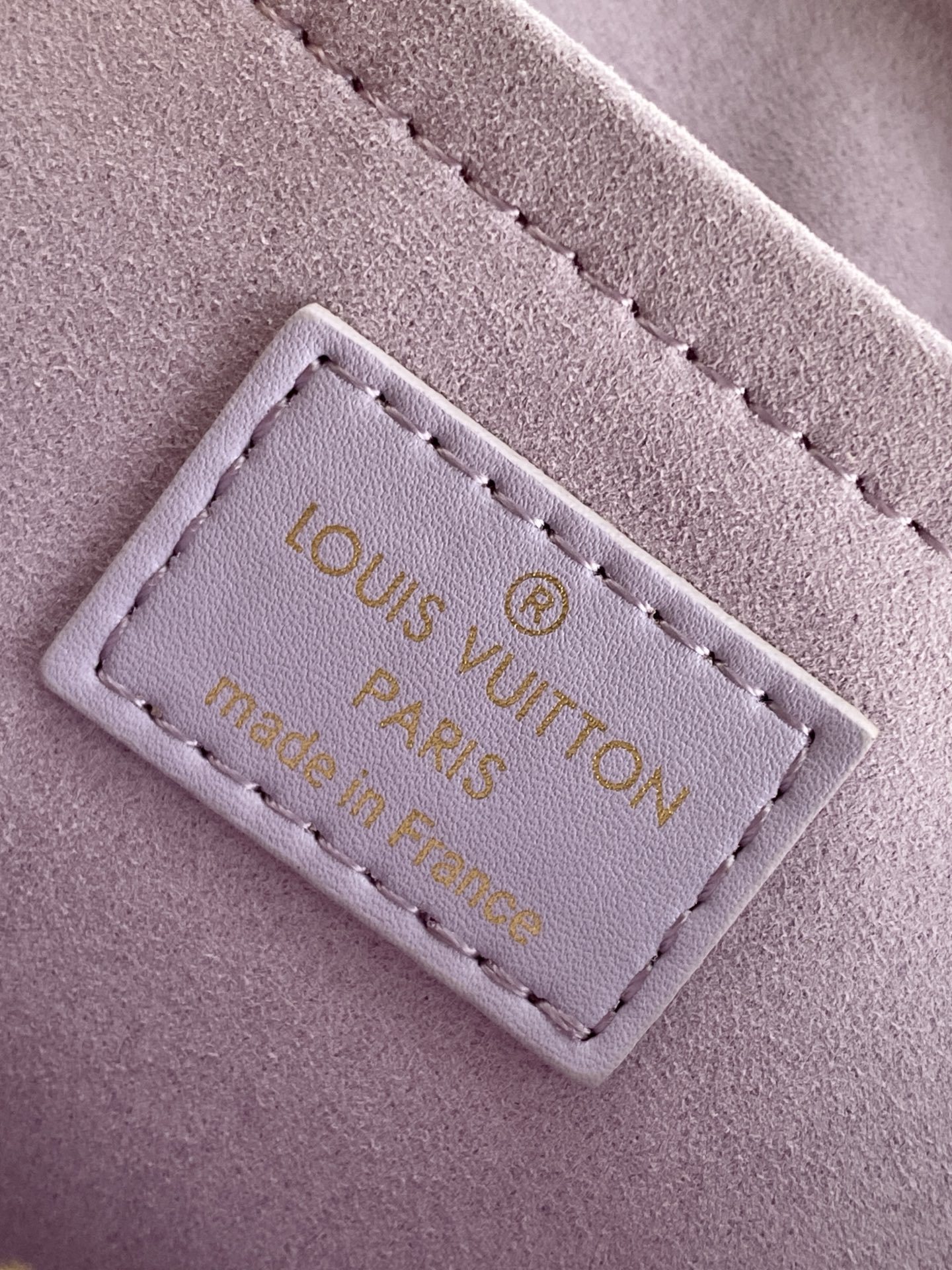 【存在感あって大人可愛い】◆Louis Vuitton◆オンザゴーEW