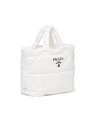 VERY雑誌掲載 PRADA 新作 パデッドRe Nylon トートバッグ-BUYMA