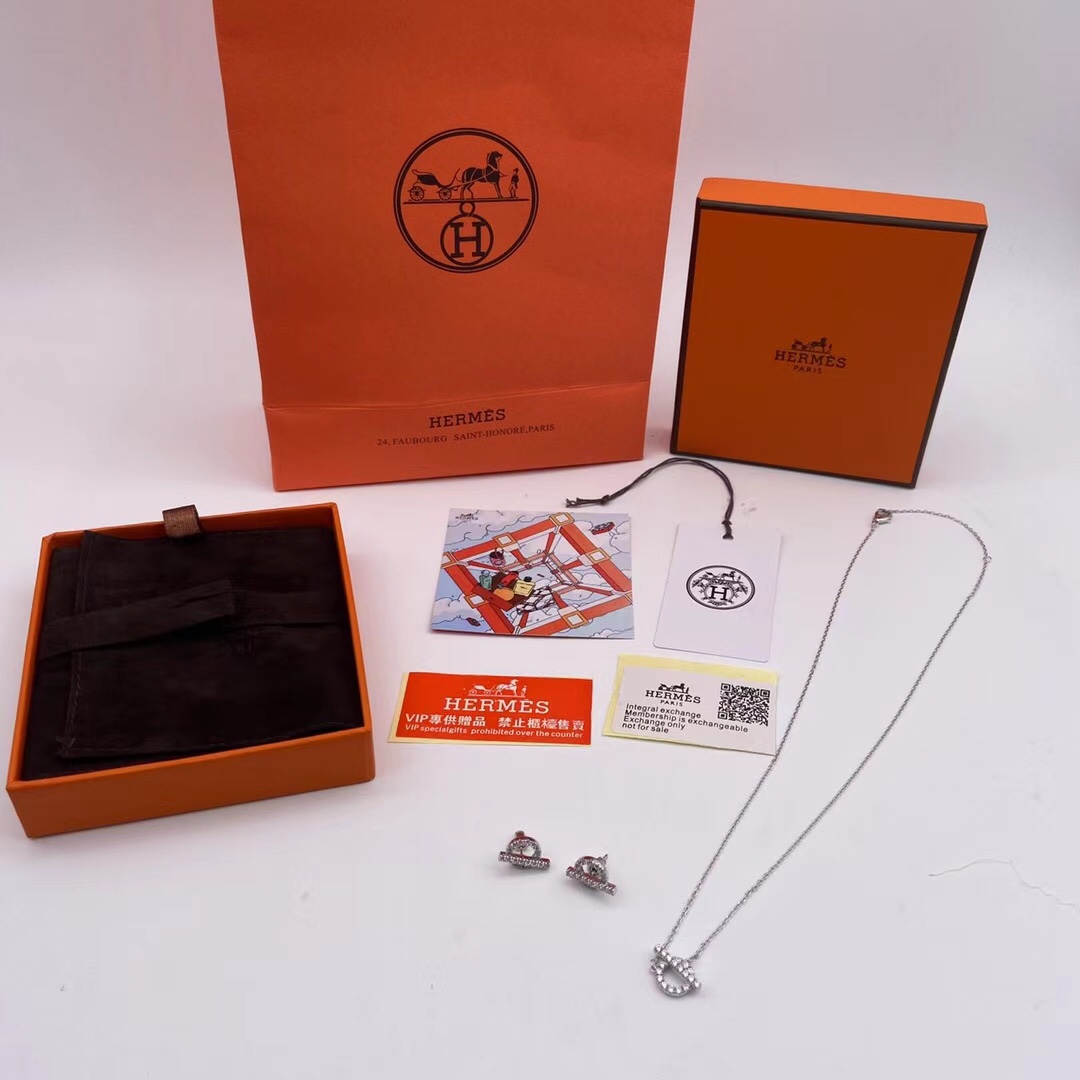 Hermes（エルメス）ネックレス・イヤリング