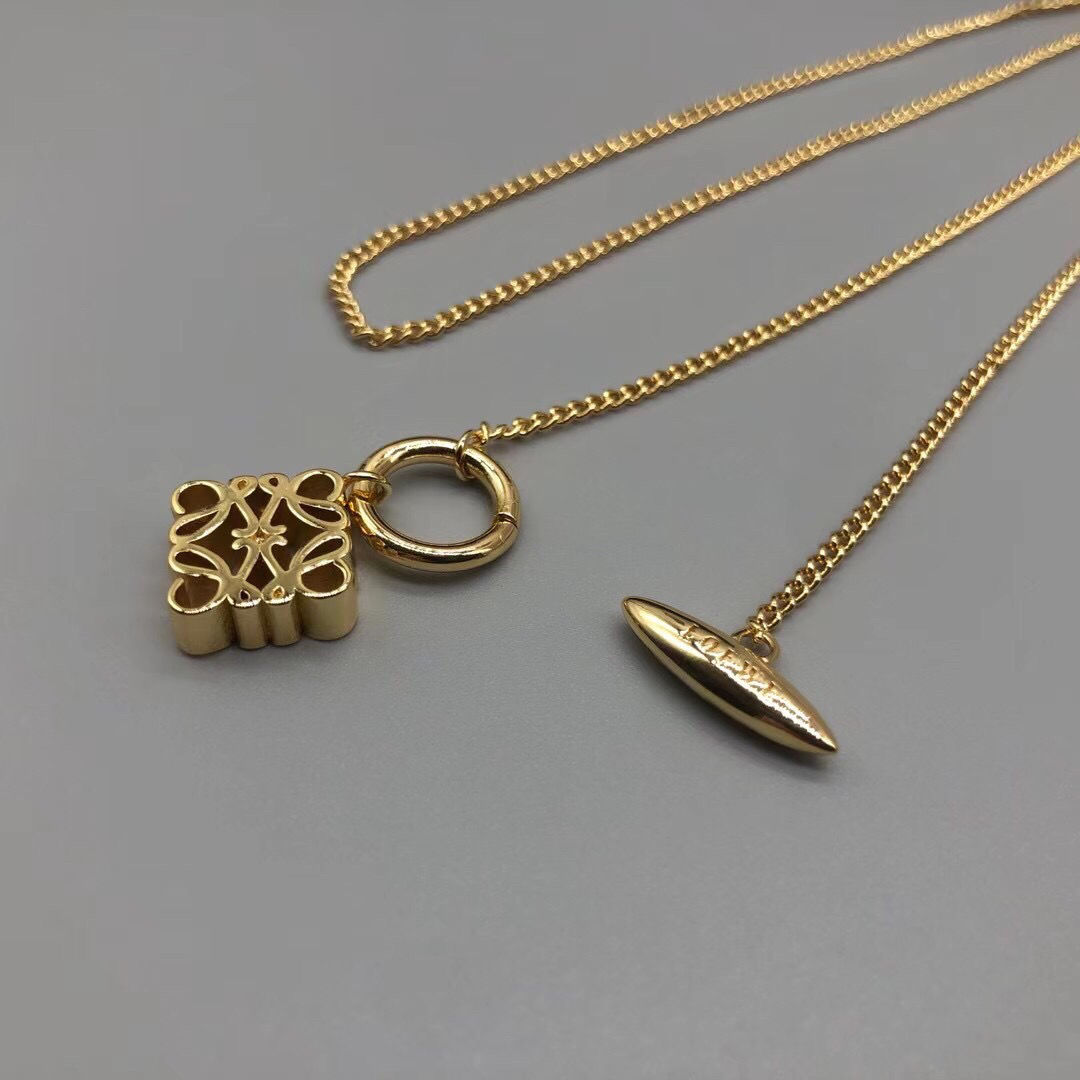 LOEWE (ロエベ) ネックレス 55CM