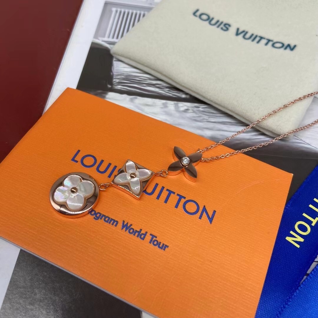 Louis Vuitton 18Kネックレス