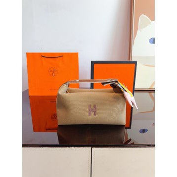 【HERMES】 《ブリッドアブラック》 PM サイズ ポーチ