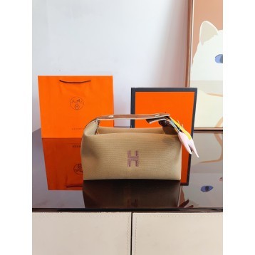 【HERMES】 《ブリッドアブラック》 PM サイズ ポーチ