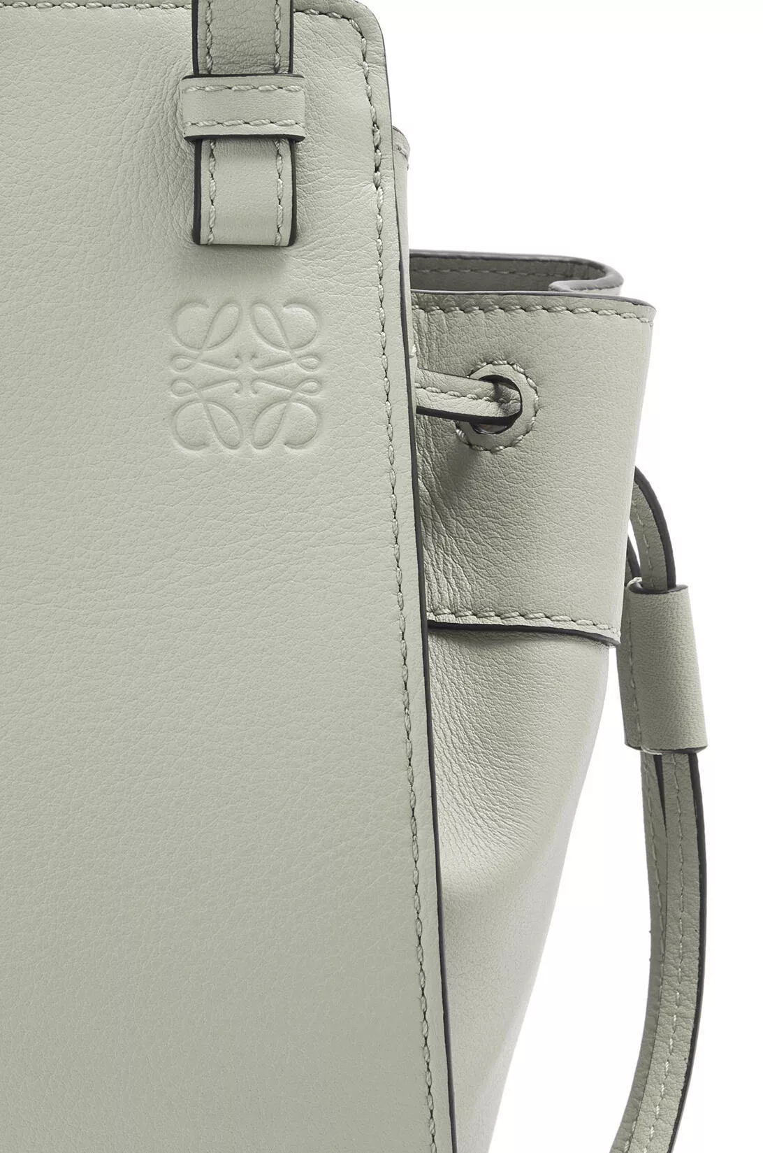 【LOEWE】★定番★ミニハンモックDWバッグ【バッグ】