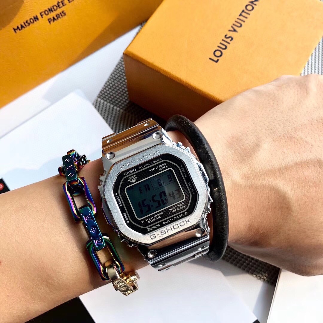 LOUIS VUITTON（ルイヴィトン） LV ブレスレット