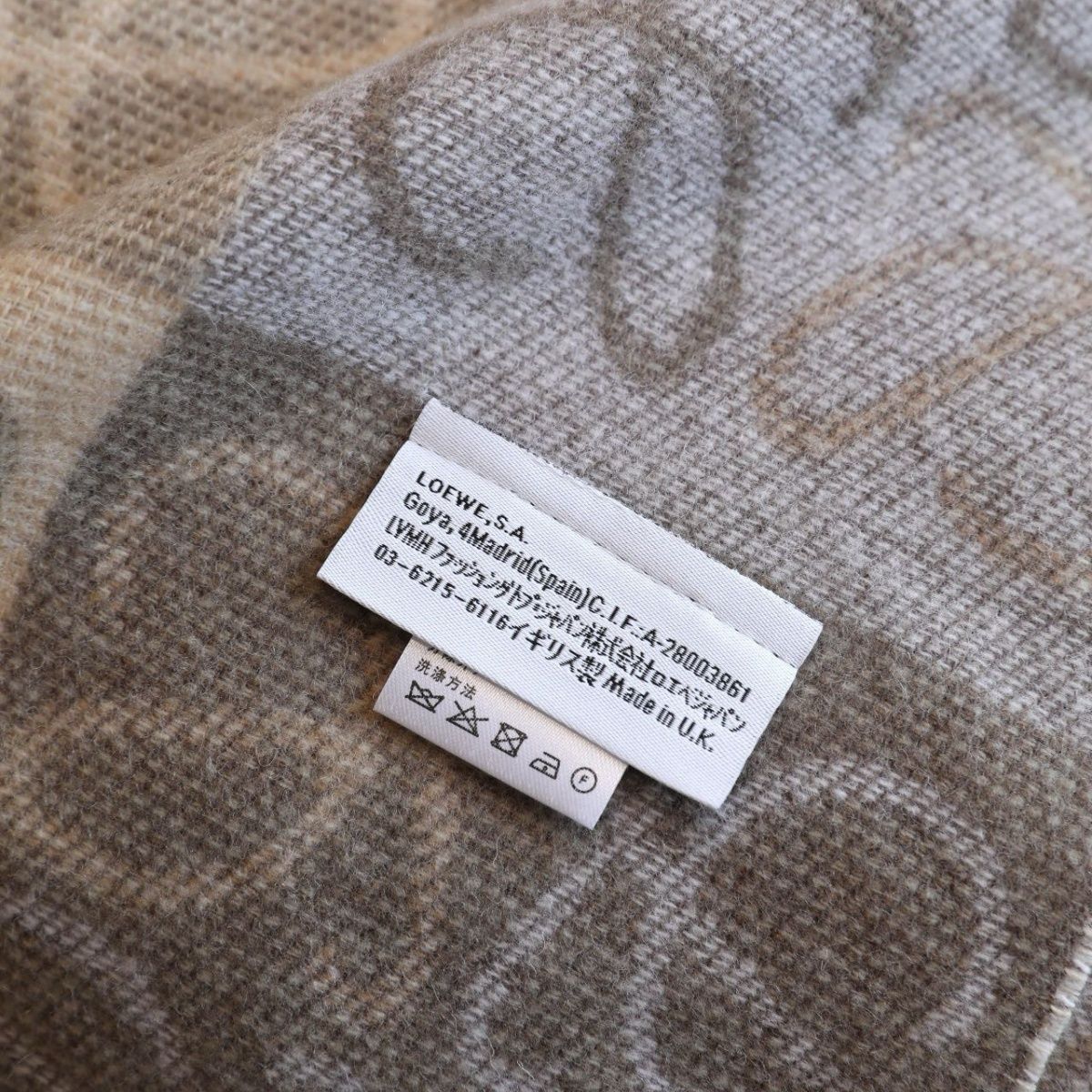 【LOEWE公式旗艦店】ロエベ スカーフ 限定発売 送料無料