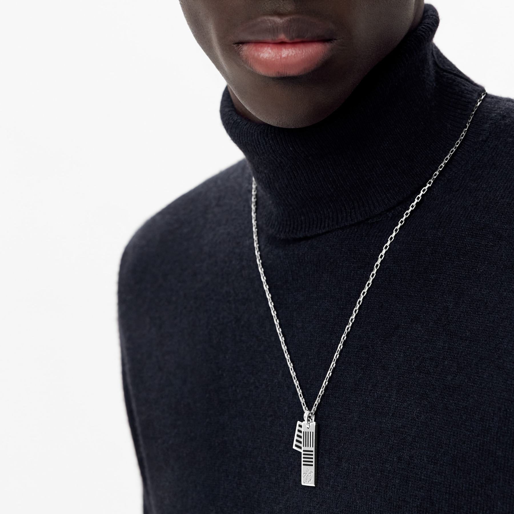 LOUIS VUITTON（ルイヴィトン）DAMIER BLACK ネックレス M62490