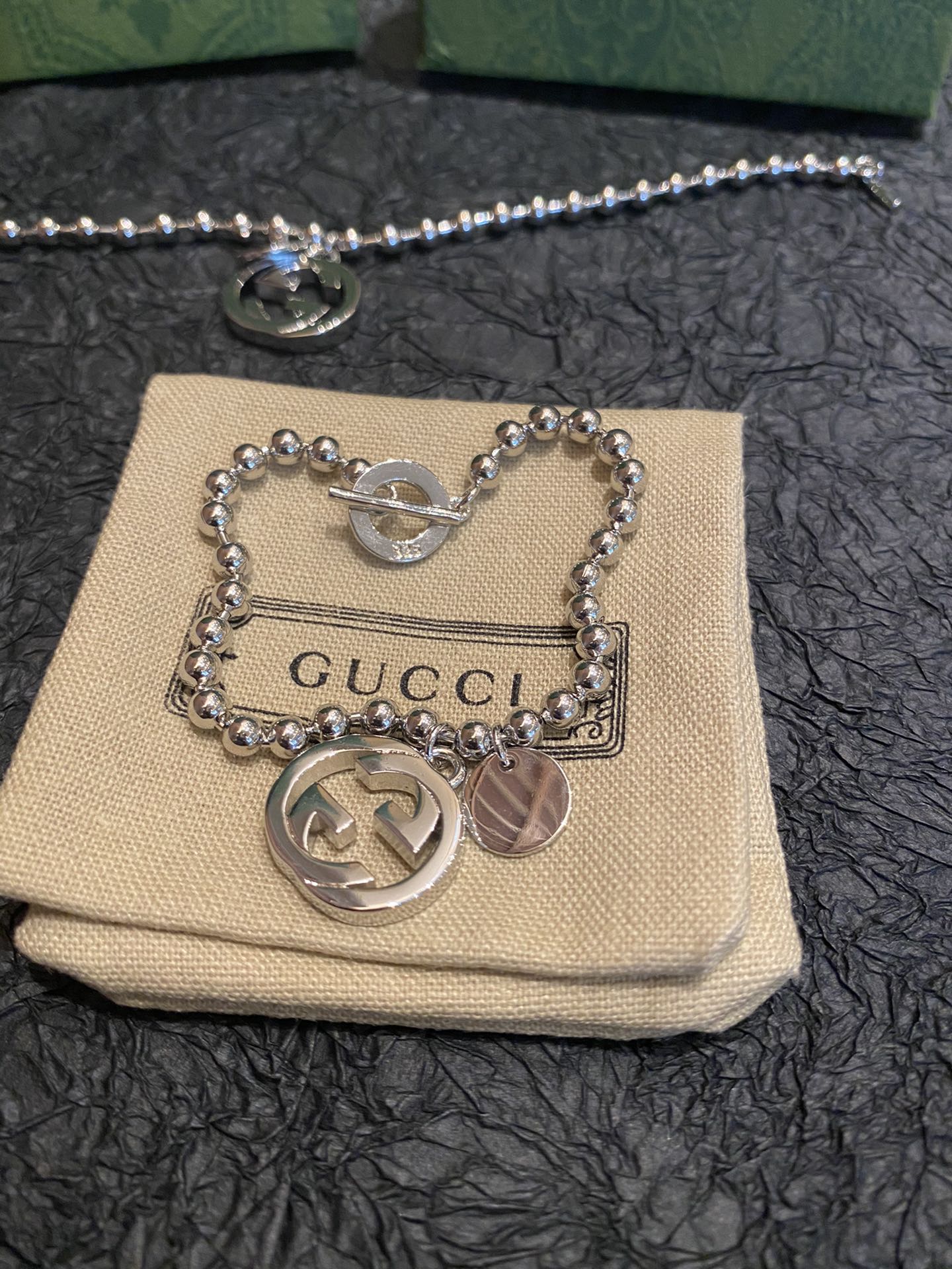 GUCCI（グッチ）ダブルGブレスレット