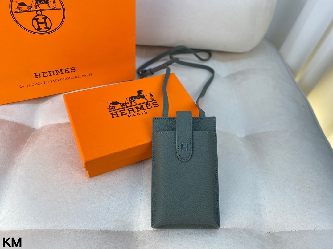 HERMES 携帯電話バッグ