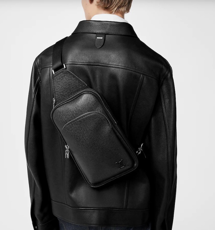 LV アヴェニュー・スリングバッグ 新モデル♪ M30863