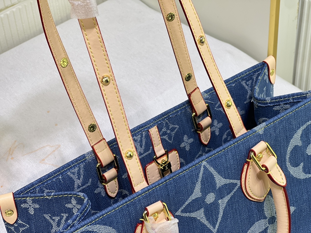 LOUIS VUITTON トートバッグ オンザゴー MM M46871